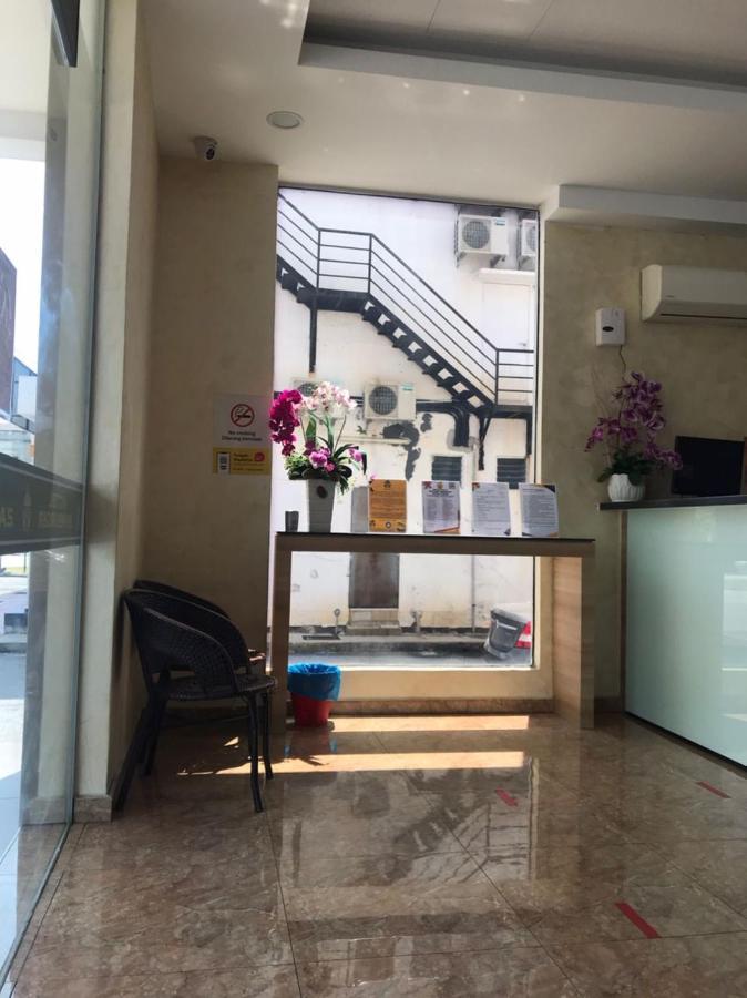 Hotel Zamburger Lamb Special Malacca Екстериор снимка